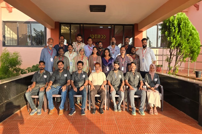 MOTOR DRIVING SCHOOL INSTRUCTORS BATCH -06') }}